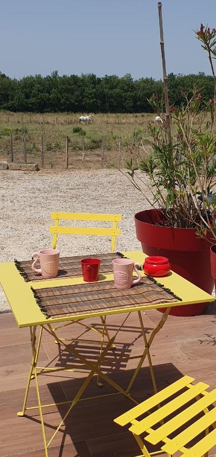 Les Bonbonnettes Bed and Breakfast Le Cailar Buitenkant foto
