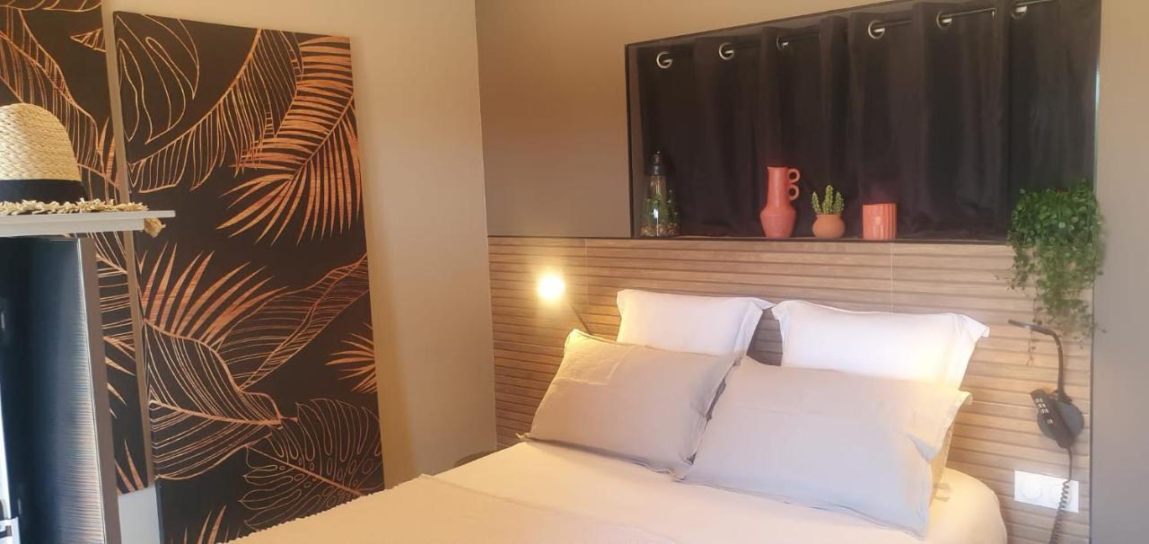 Les Bonbonnettes Bed and Breakfast Le Cailar Buitenkant foto